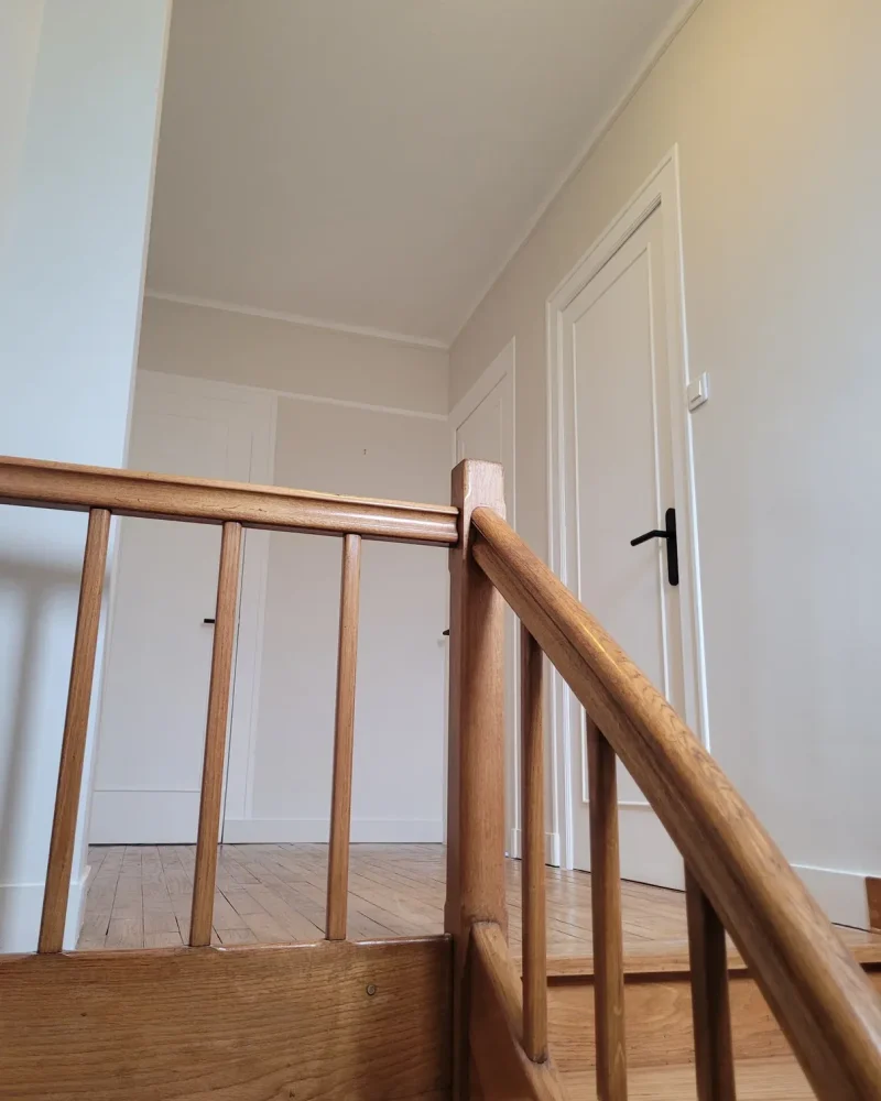 peinture-decoration-interieure-finition-solution-batiment-la-roche-sur-yon (18)