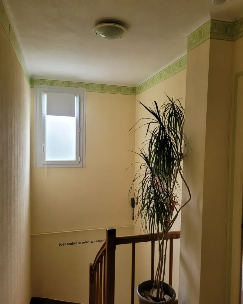 peinture-decoration-interieure-finition-solution-batiment-la-roche-sur-yon (20)