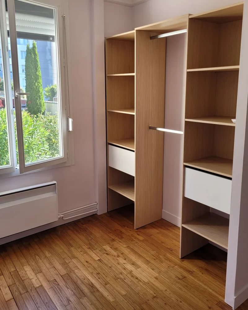 peinture-decoration-interieure-finition-solution-batiment-la-roche-sur-yon (5)